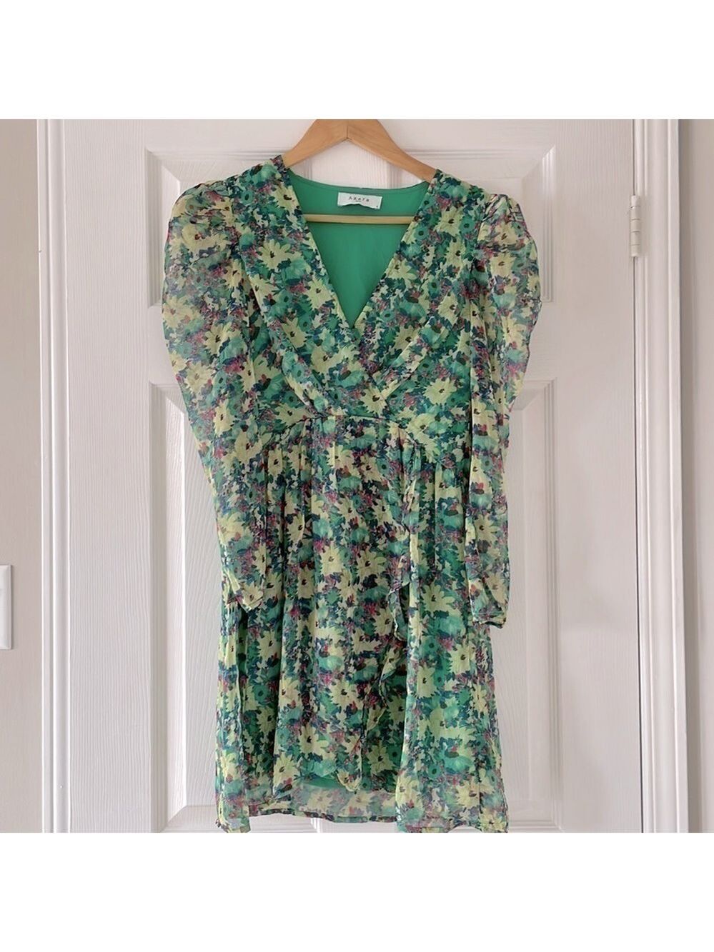 Axara Paris Floral Sheer Sleeve Mini Dress Size Small